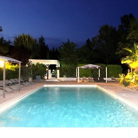 Auberge Des Pins Tourrettes Bagian luar foto