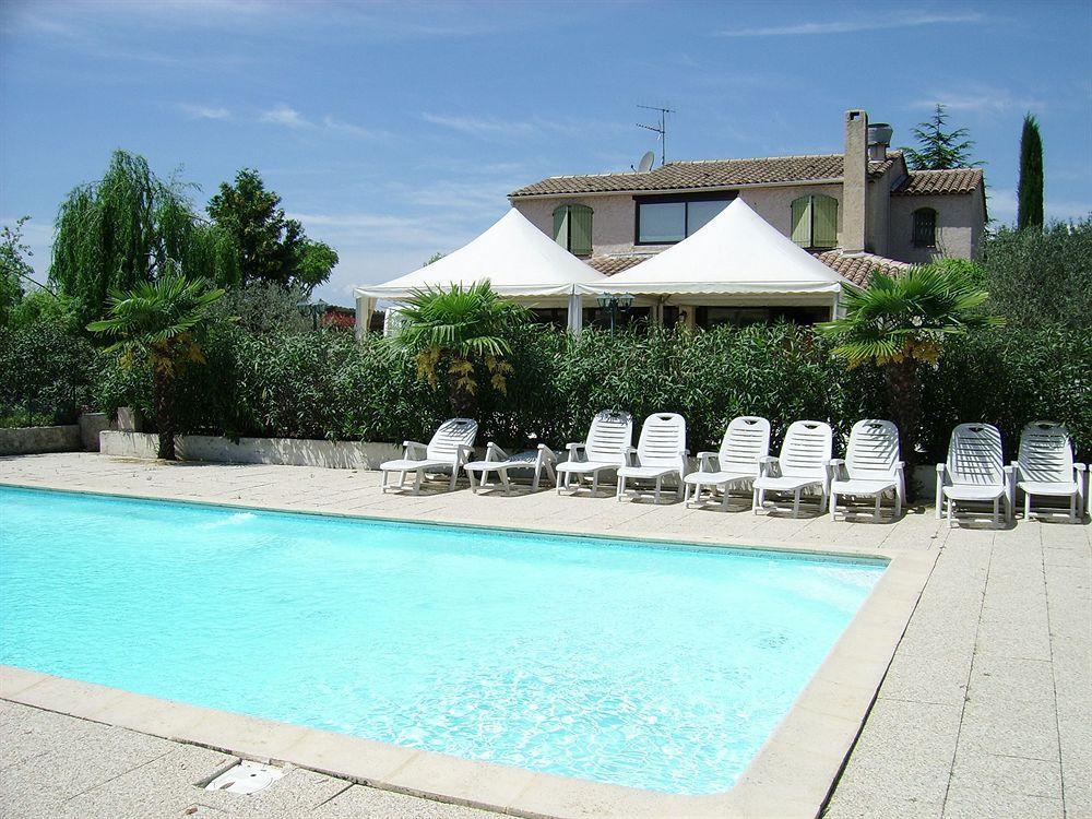 Auberge Des Pins Tourrettes Bagian luar foto